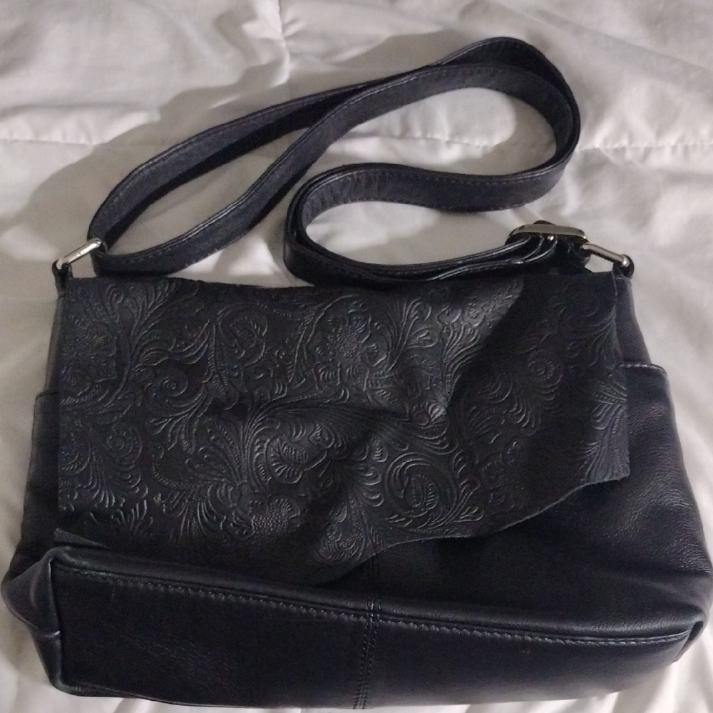 ili New York Chic Black Embossed Shoulder Bag - Genuine Leather